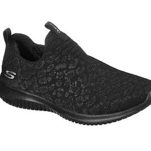 Skechers Ultra Flex Wild Journey Slip-On Shoe